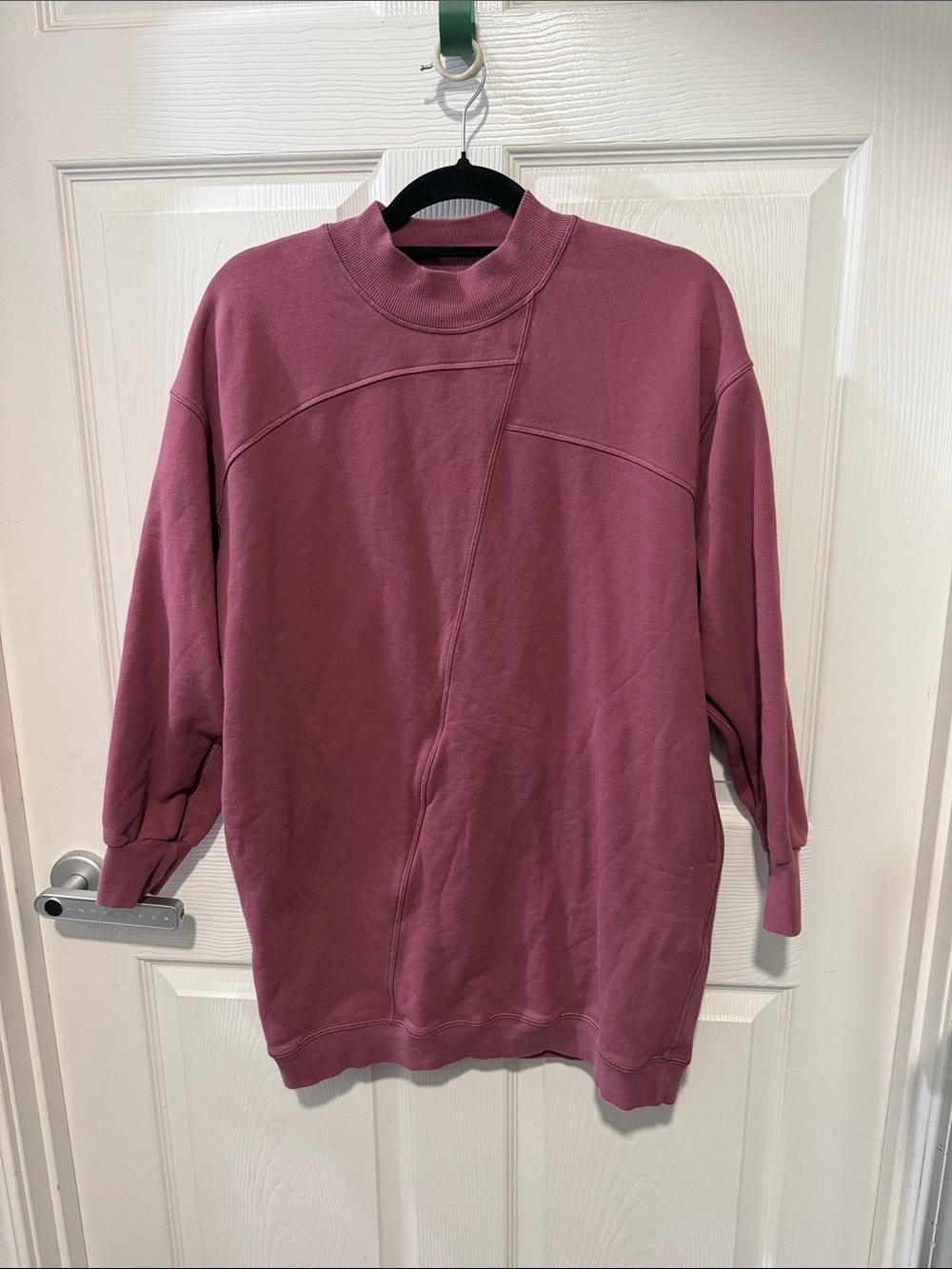 Lululemon Mauve Crewneck Pullover Sweatshirt